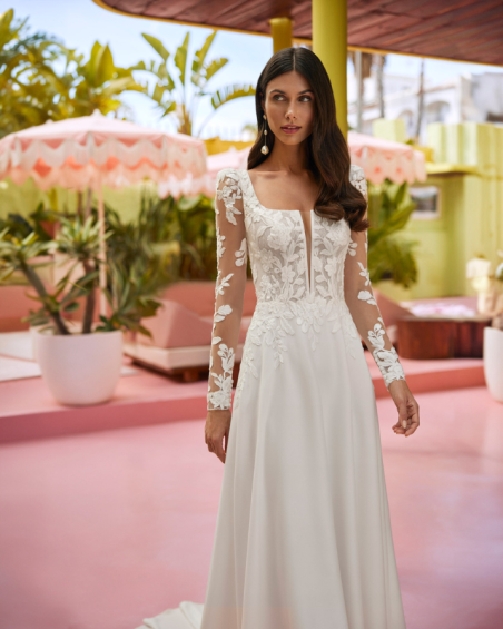 Robe de Mariée, Janaya Luna Novias