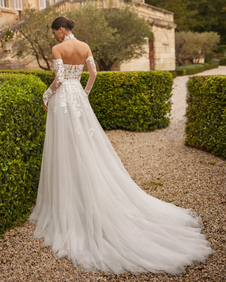 Robe de Mariée, Valen de Rosa clara