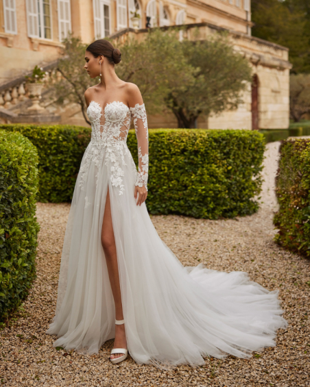 Robe de Mariée, Valen de Rosa clara