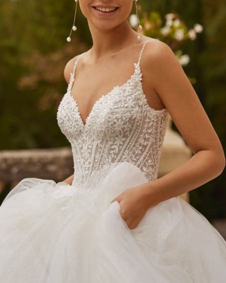 Robe de Mariée, Venuz de Rosa clara
