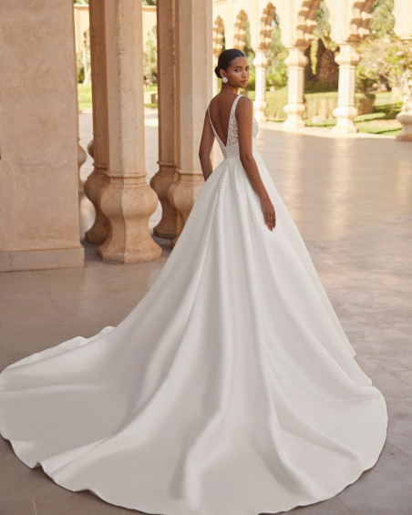 Robe de Mariée, Ordaz de Rosa clara