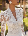 Robe de Mariée, Orel de Rosa clara