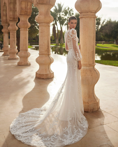 Robe de Mariée, Oliban de Rosa clara