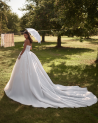 Robe de Mariée, Franka de Lucesposa