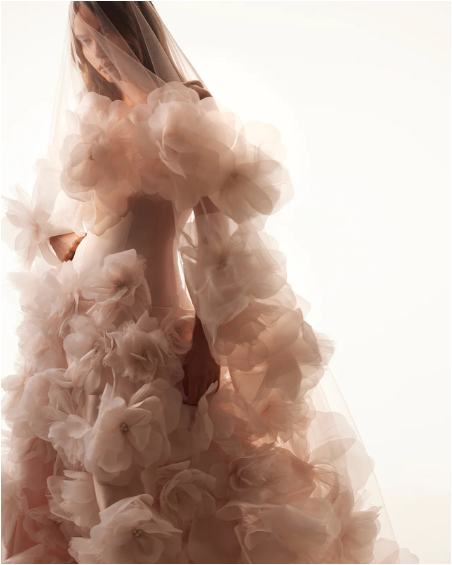 Robe de Mariée, Adela de Lucesposa