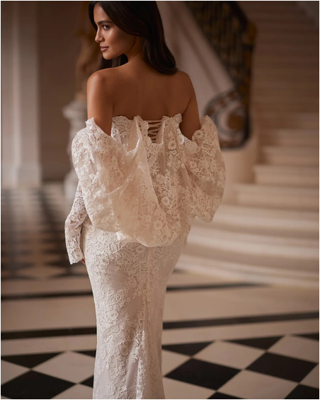 Robe de Mariée, Amanda de Lucesposa