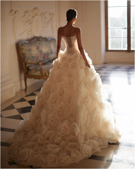 Robe de Mariée, Anette de Lucesposa