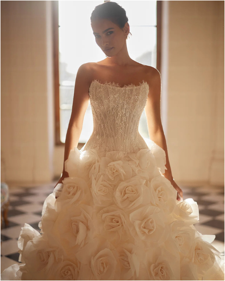 Robe de Mariée, Anette de Lucesposa