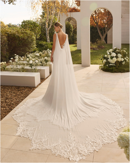 Robe de Mariée, Nelsa de Rosa clara