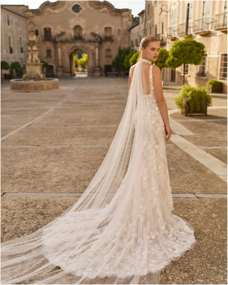 Robe de Mariée, Luan de Rosa clara