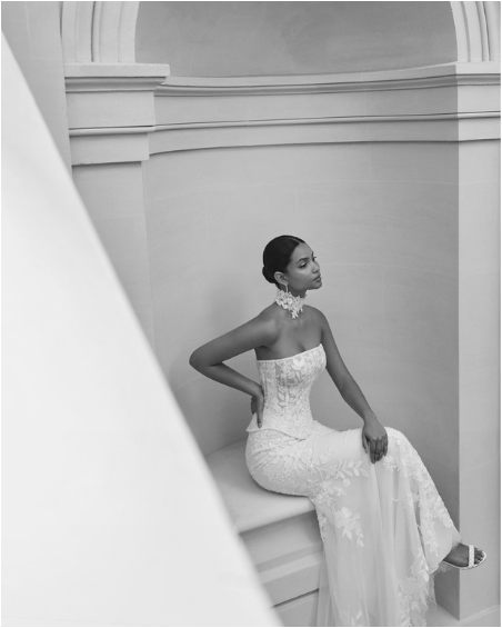Robe de Mariée, Aina de Rosa clara