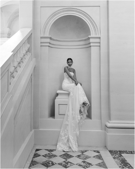 Robe de Mariée, Aina de Rosa clara