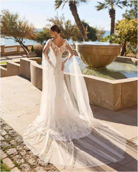 Robe de Mariée, Fibula Luna Novias