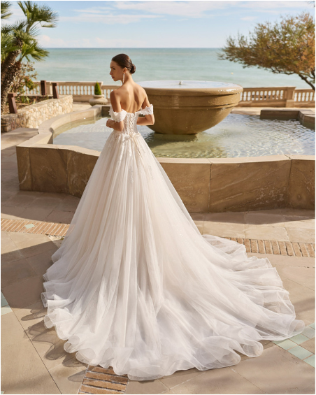 Robe de Mariée, Fineya Luna Novias