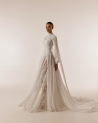 Renata, Elly Bride