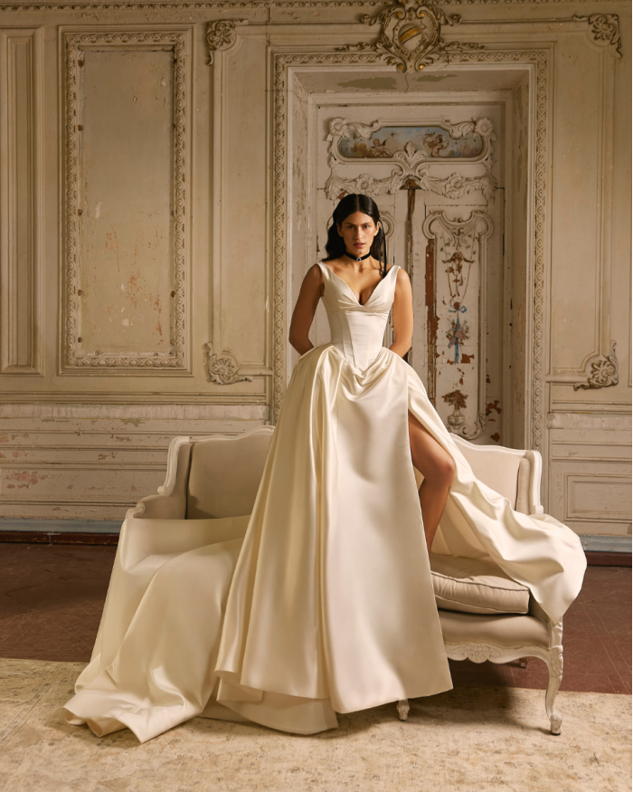 Robe de Mariée, Evoli - Nomes