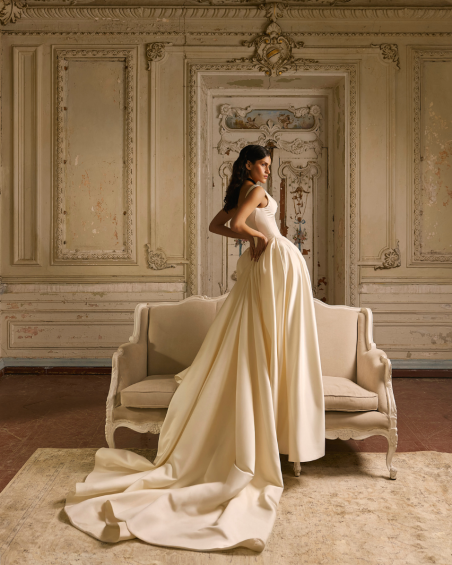 Robe de Mariée, Evoli - Nomes