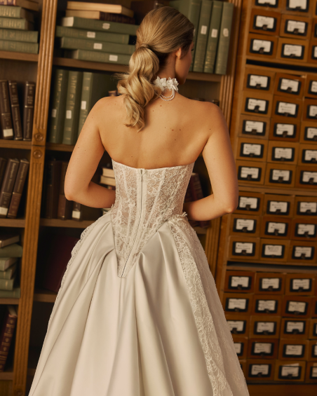 Robe de Mariée, Teynora - Nomes